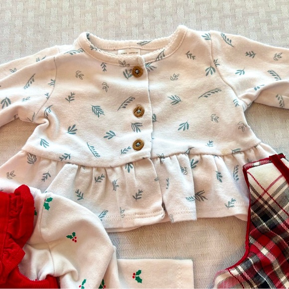 Holiday Baby Outfit Bundle NB/0–3M Christmas Dress Cardigan Gold Shoes NWT Set - Picture 2 of 5
